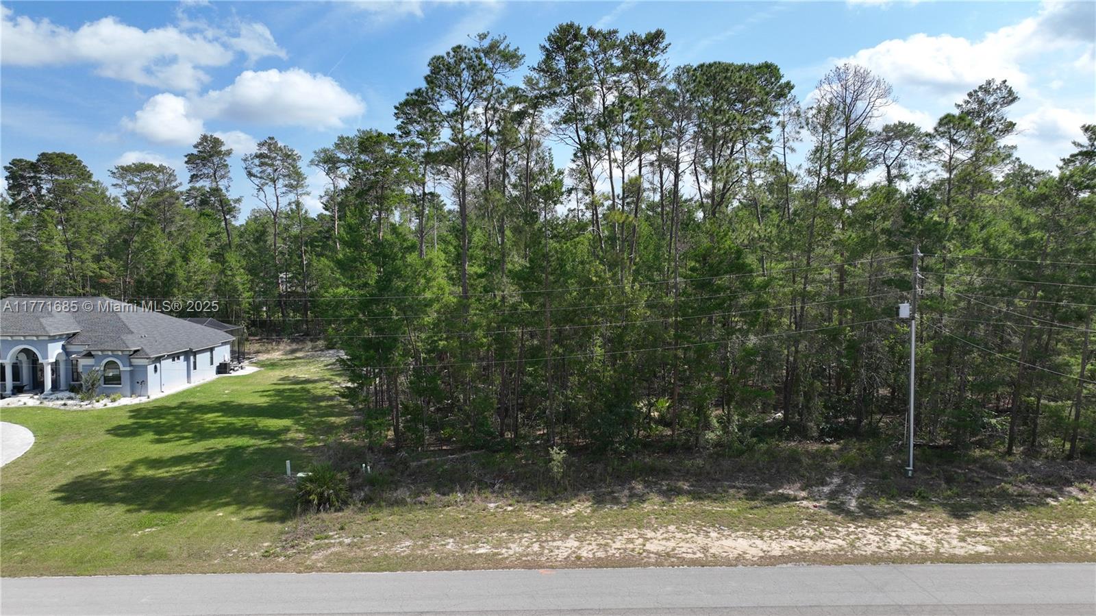 42 Village Center Dr Property Photo 1