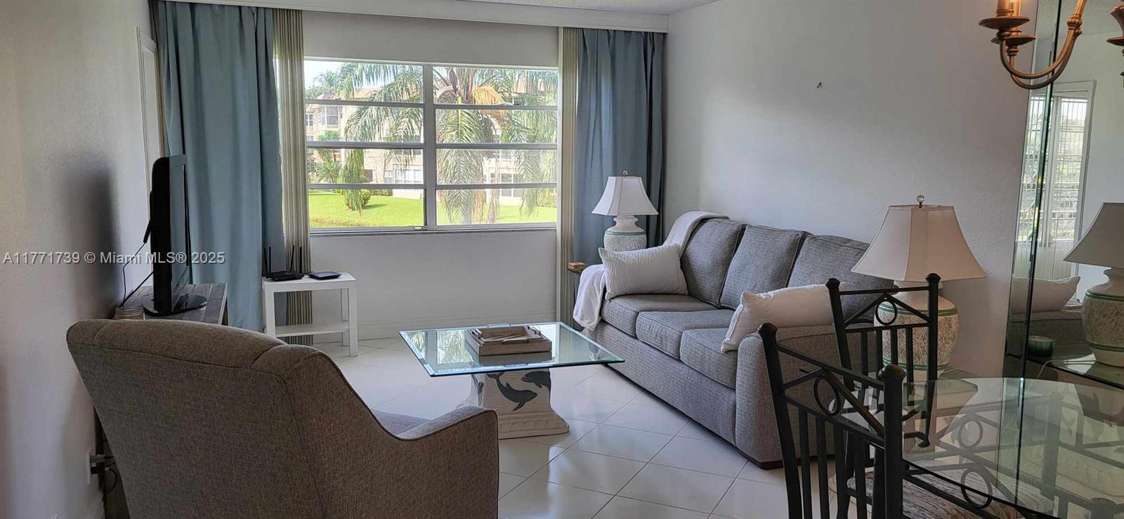 4700 Nw 35th St 511 Property Photo 3