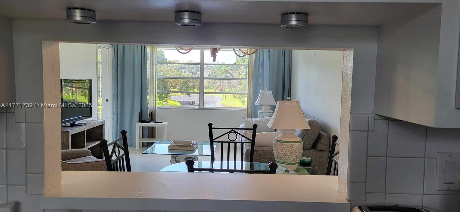 4700 Nw 35th St 511 Property Photo 5