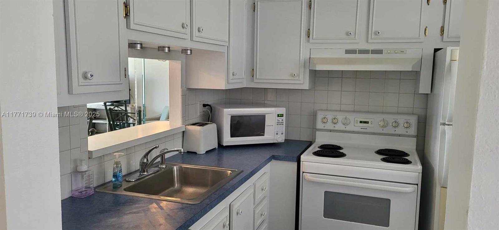 4700 Nw 35th St 511 Property Photo 6