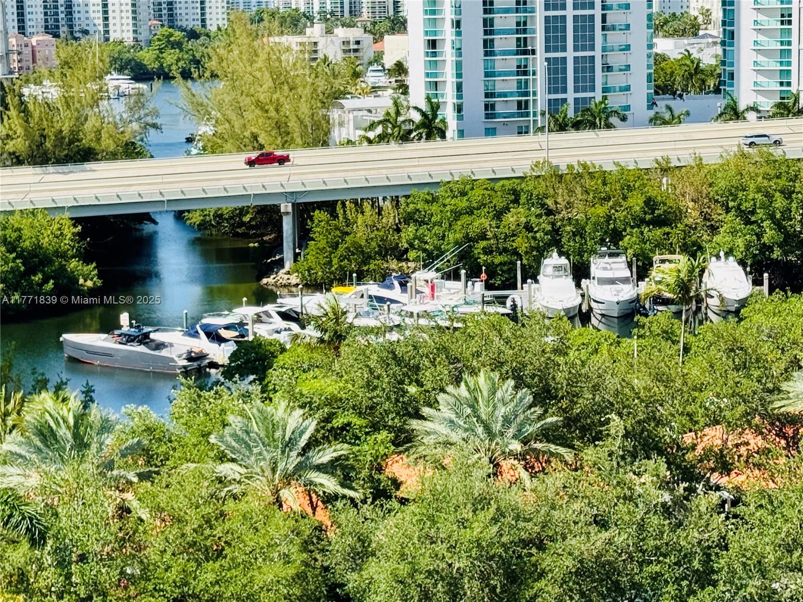 3600 Mystic Pointe Dr 1210 Property Photo 14