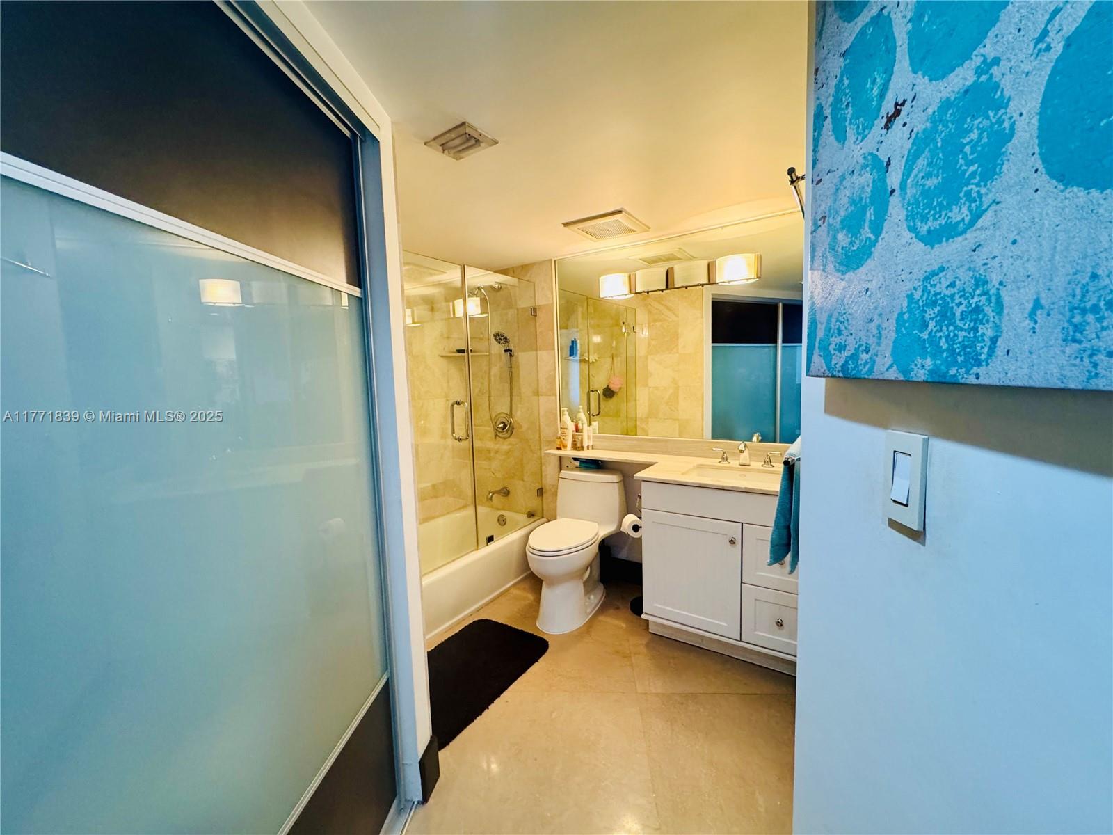 3600 Mystic Pointe Dr 1210 Property Photo 20