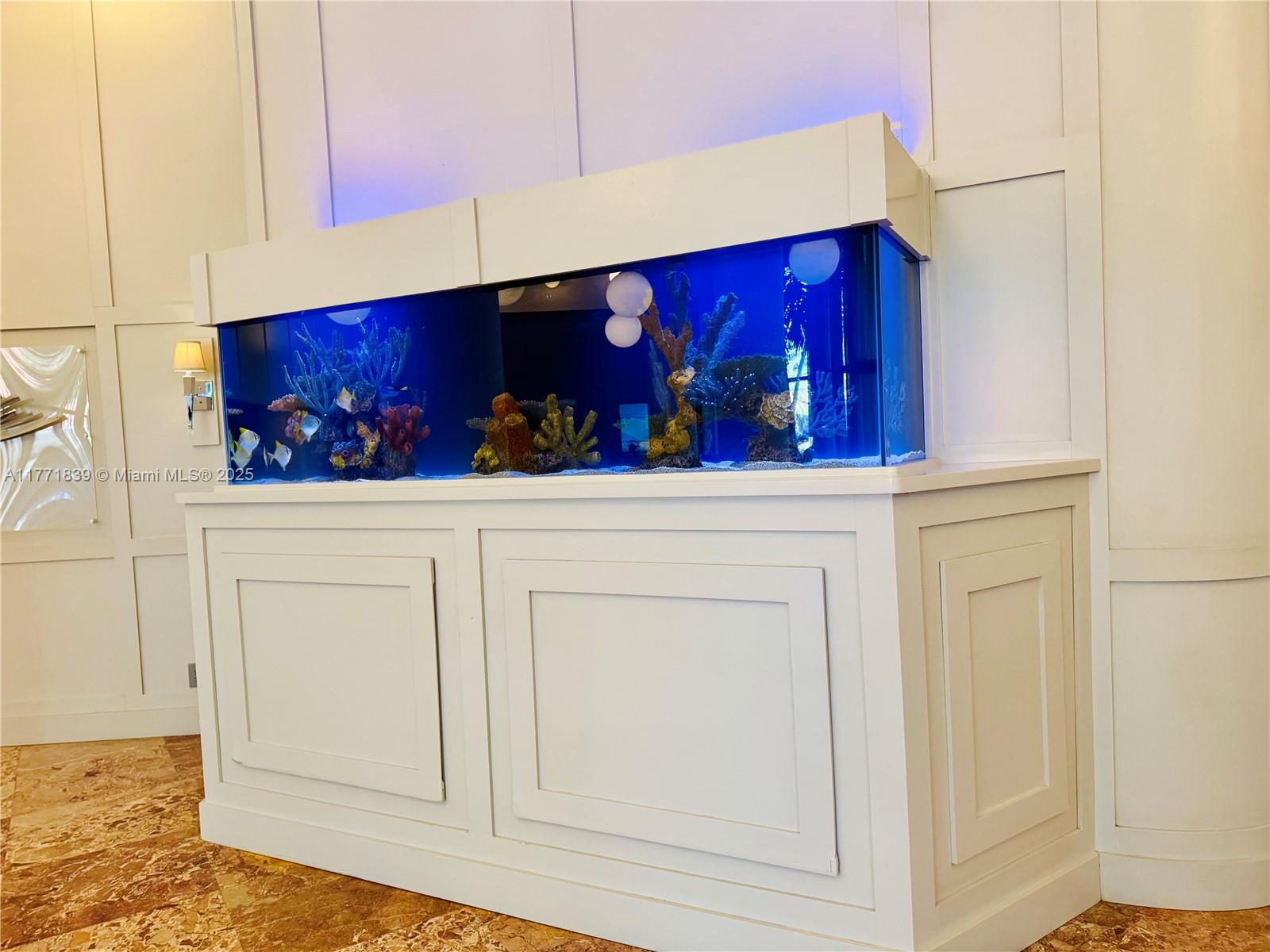 3600 Mystic Pointe Dr 1210 Property Photo 36