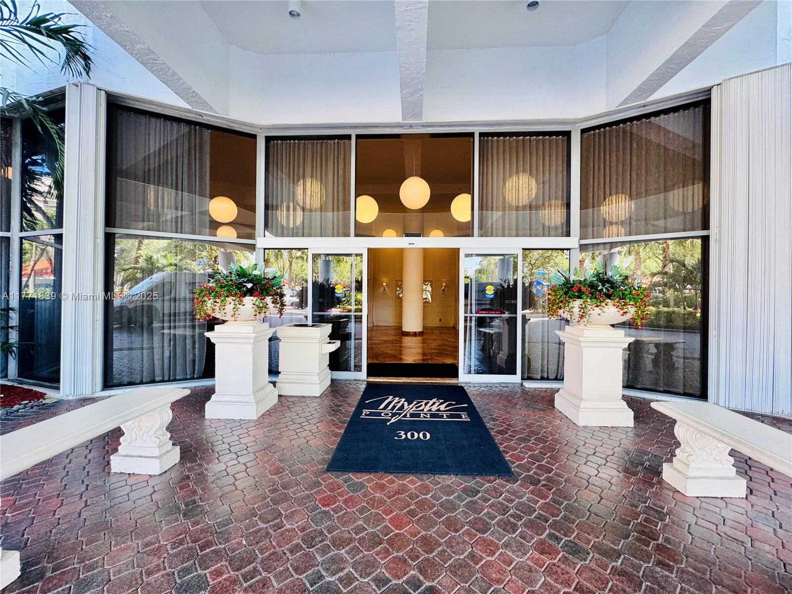 3600 Mystic Pointe Dr 1210 Property Photo 39