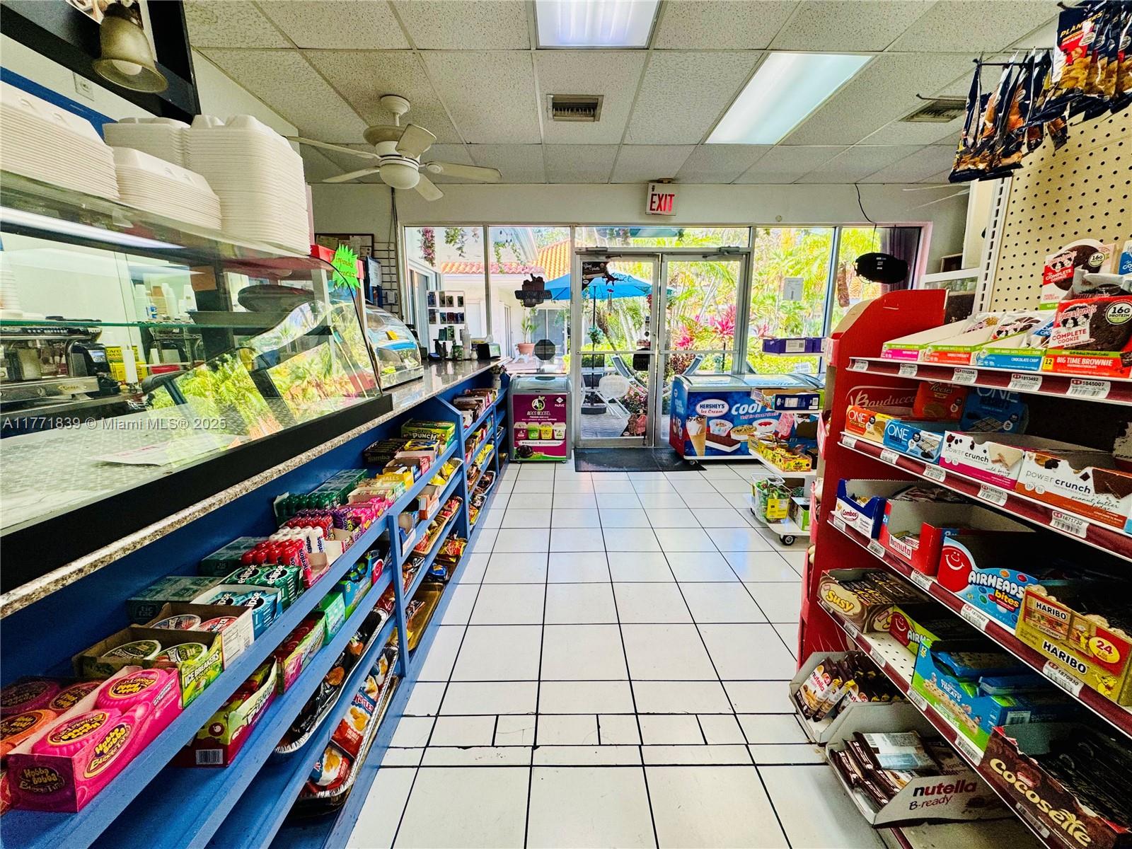 3600 Mystic Pointe Dr 1210 Property Photo 47