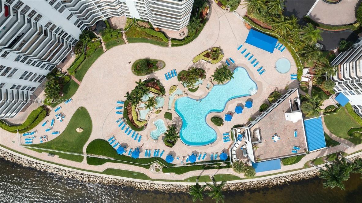 3600 Mystic Pointe Dr 1210 Property Photo 58