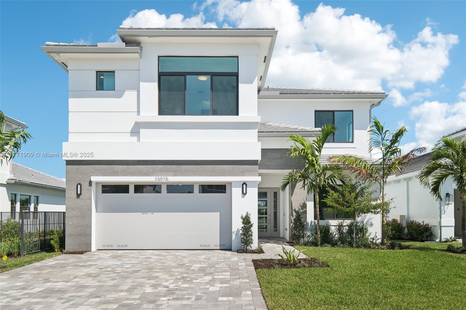 13075 Feathering Way Property Photo