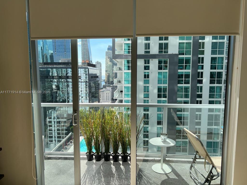 1050 Brickell Ave 2112 Property Photo