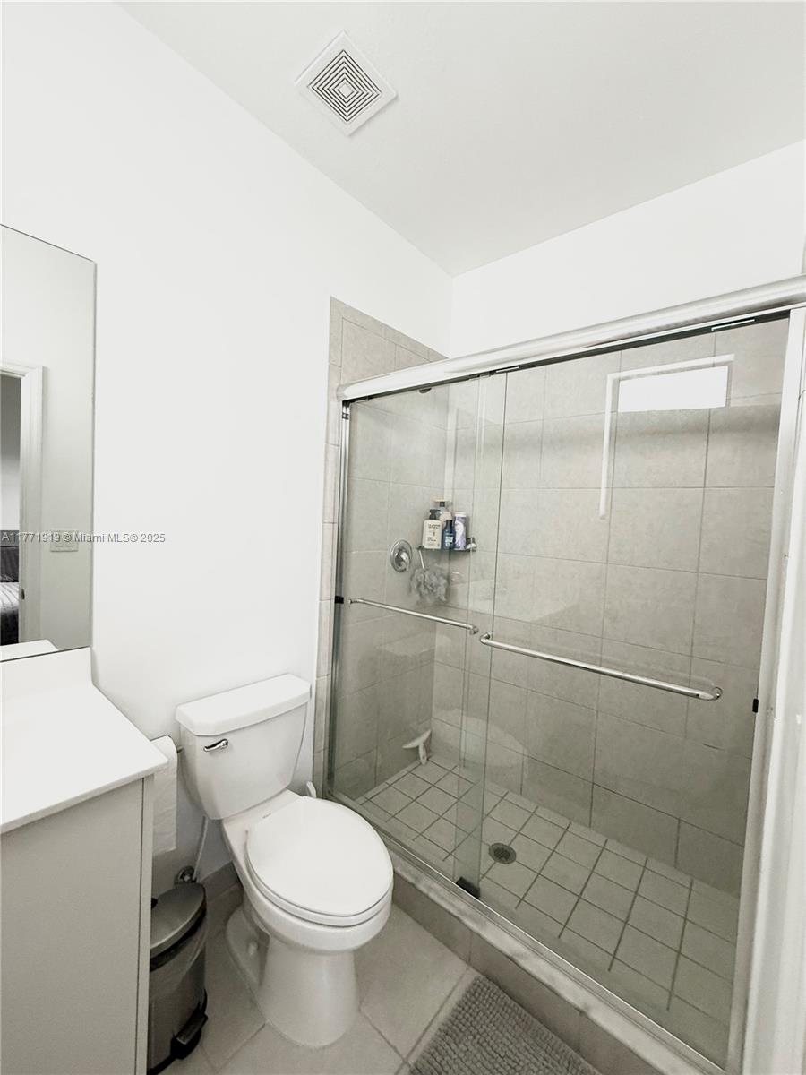 23424 Sw 127th Pl . Property Photo 16