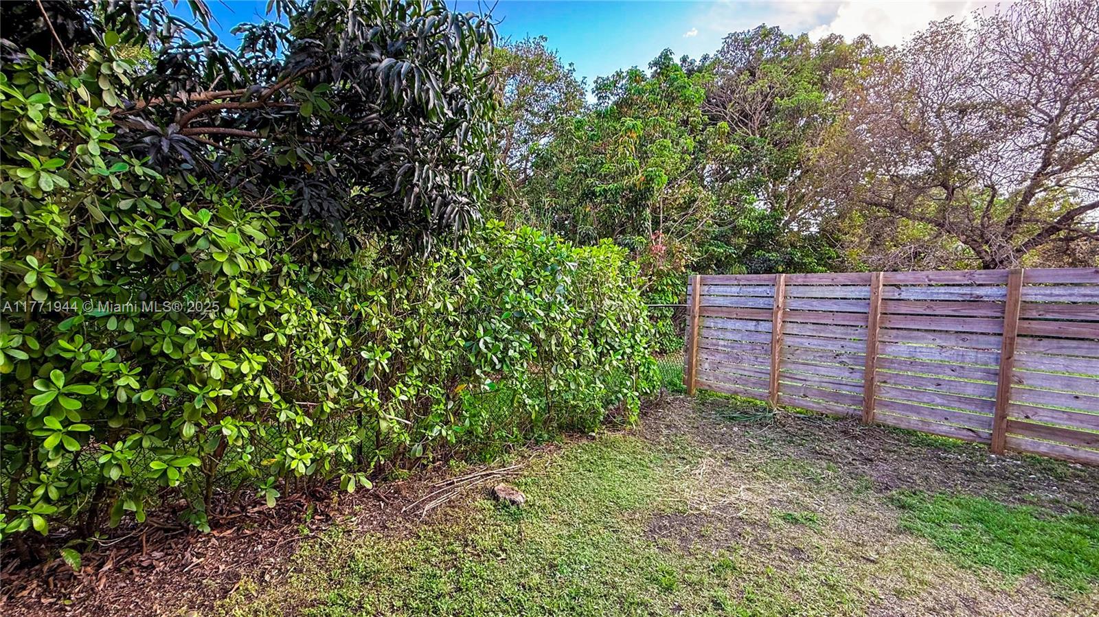 2262 Se 2nd St Property Photo 30