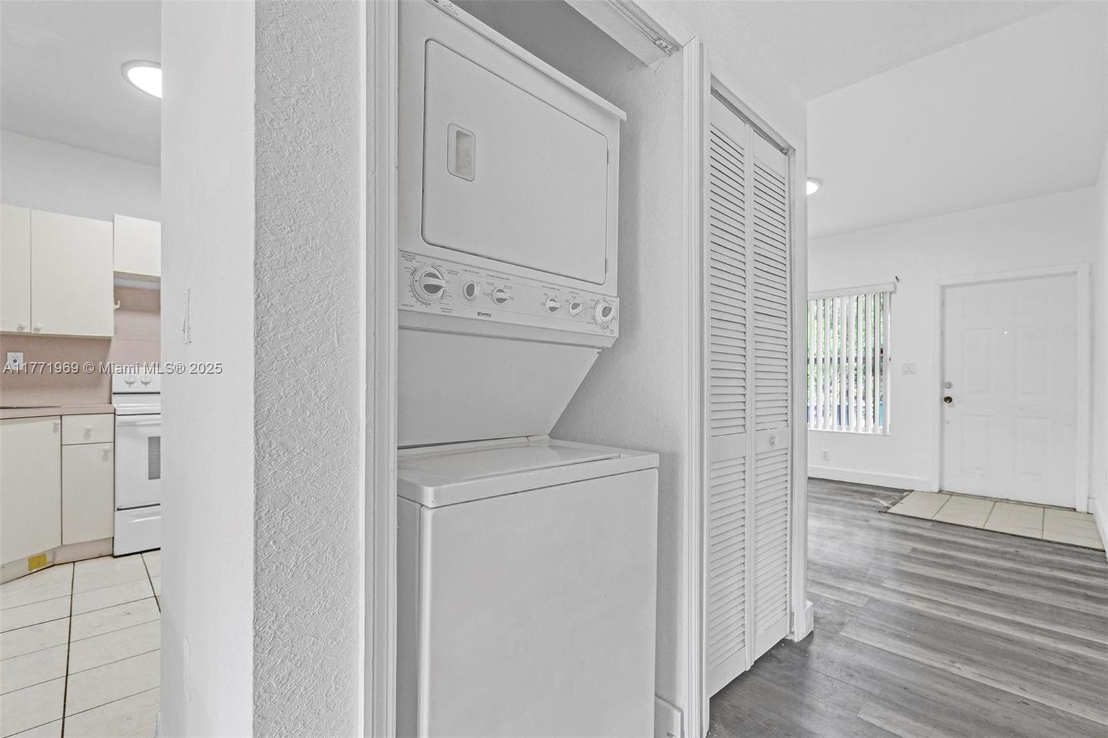 948 Sw 6th Ave Property Photo 31