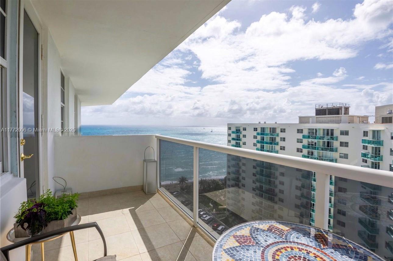 3725 S Ocean Dr Ph18 Property Photo