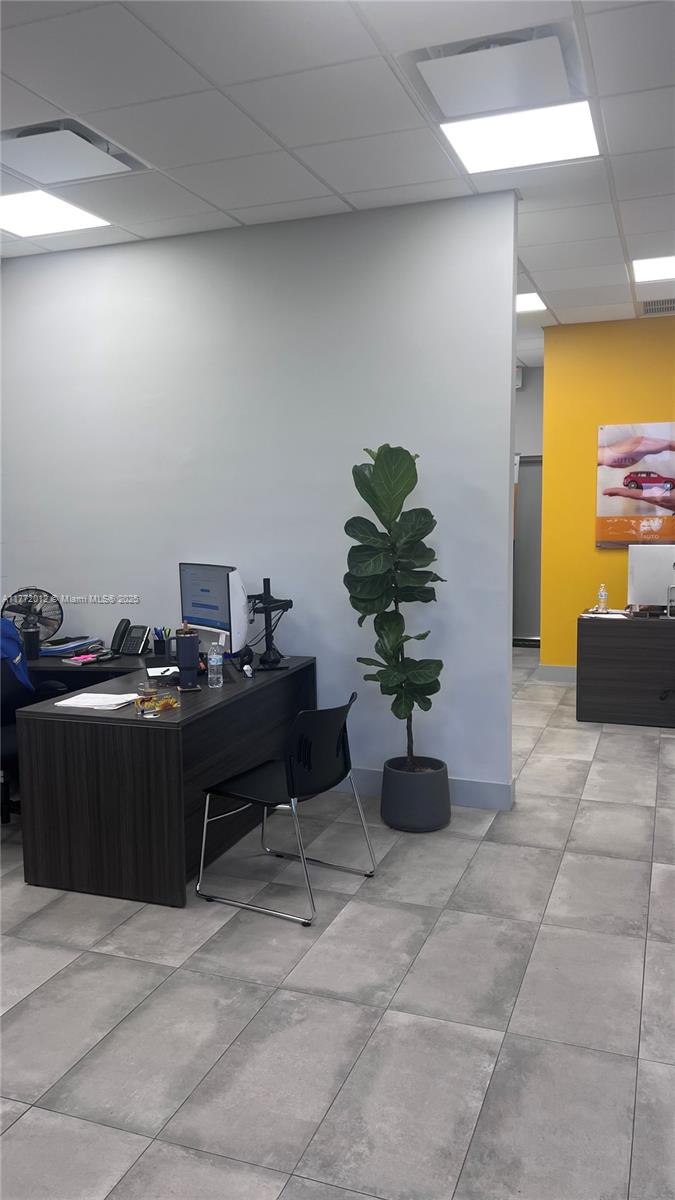 40 Se Insurance Franchise Property Photo 4
