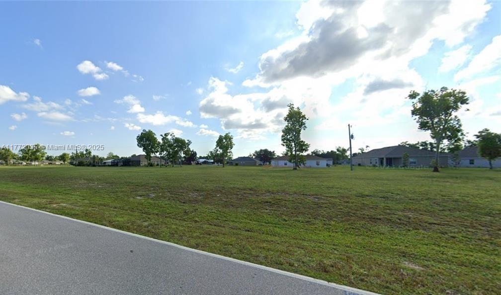 25482 Doredo Dr Property Photo