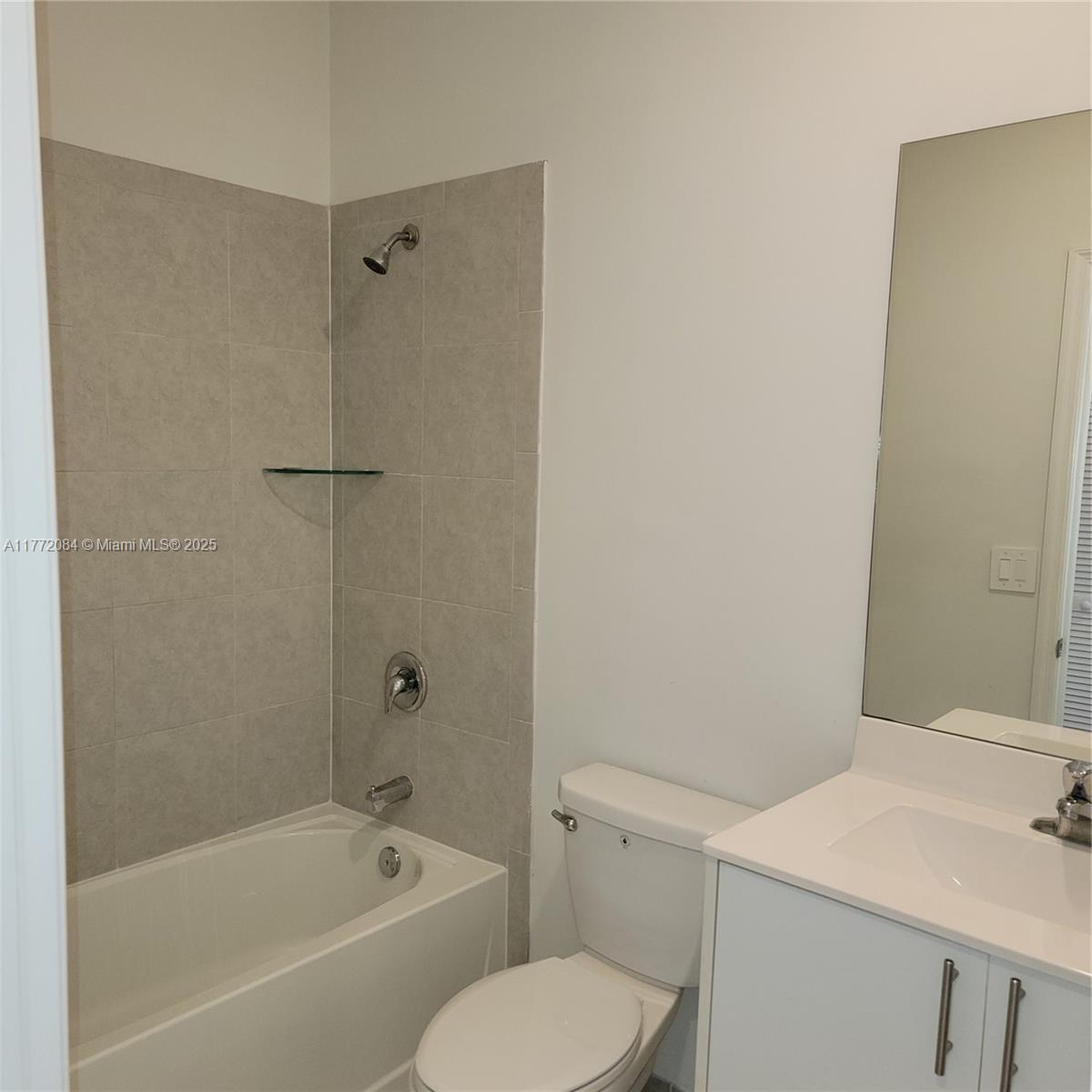 2645 Se 17th St Property Photo 17