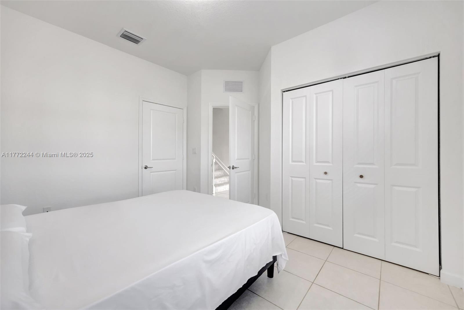 12956 Sw 232nd Ln 12956 Property Photo 22