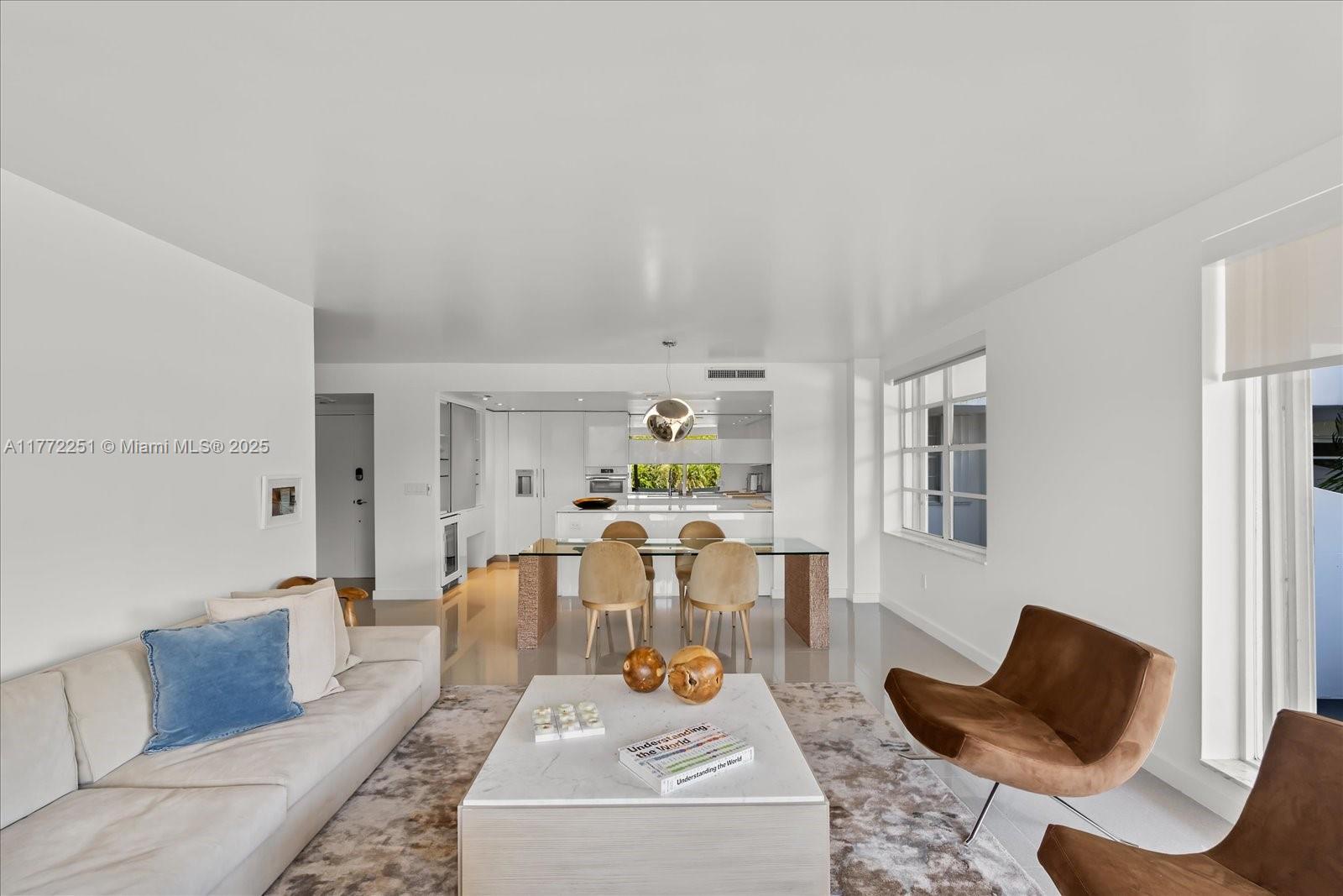 155 Ocean Lane Dr 208 Property Photo 4