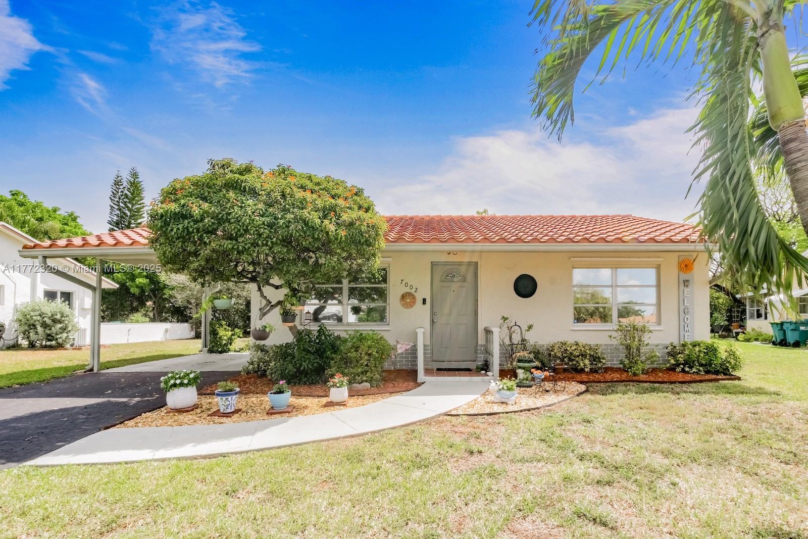 7002 Nw 95th Ave Property Photo