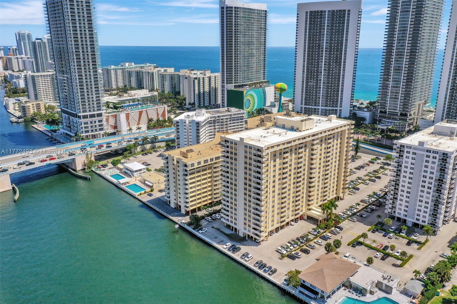 1833 S Ocean Dr 511 Property Photo