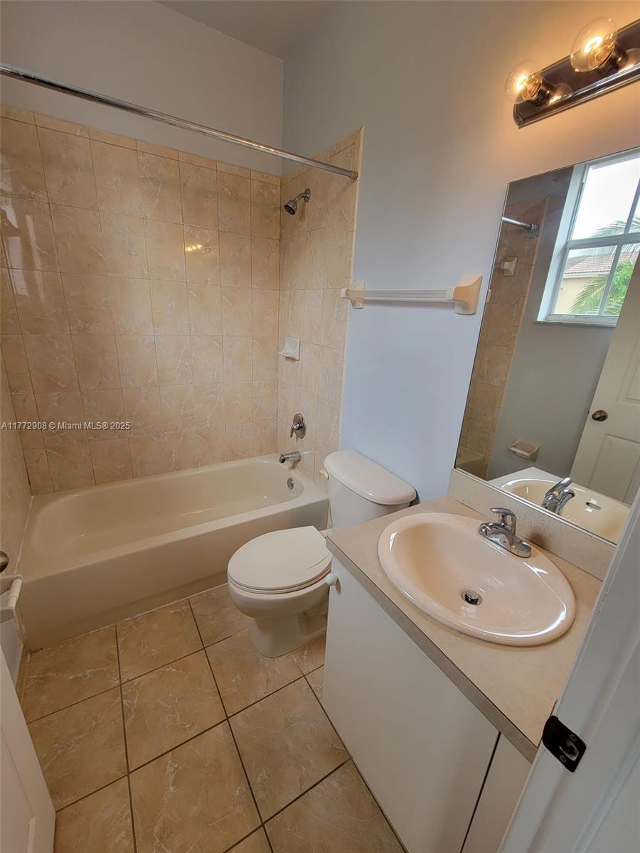 751 Se 2nd St 0 Property Photo 14