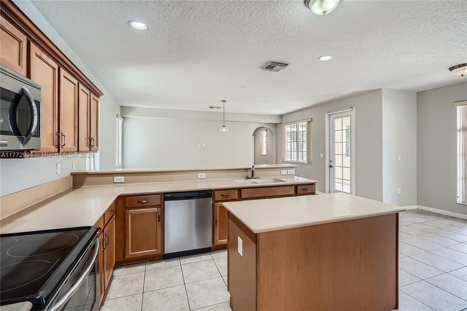 13932 Sw 278th Ln Property Photo 13