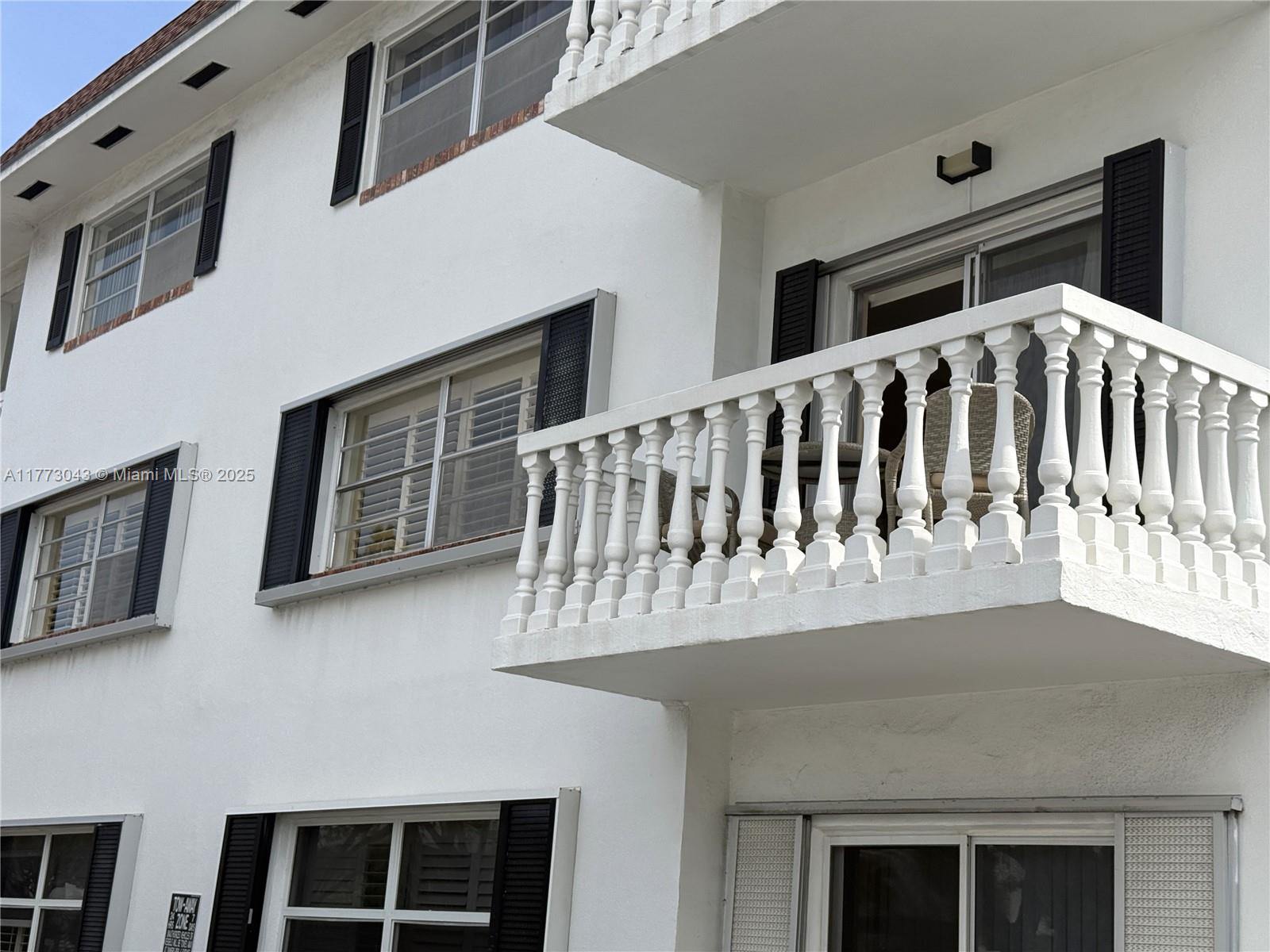 2340 Ne 9th St 210 Property Photo 26