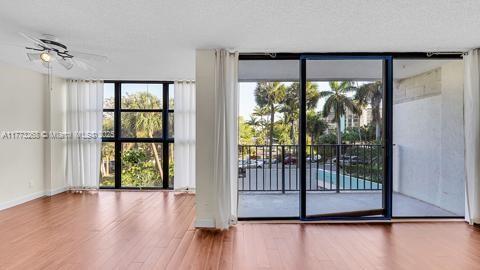 200 Leslie Dr 329 Property Photo 16