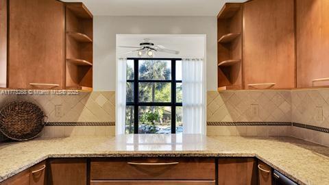 200 Leslie Dr 329 Property Photo 20