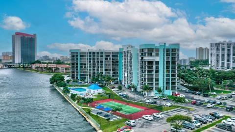 200 Leslie Dr 329 Property Photo 40