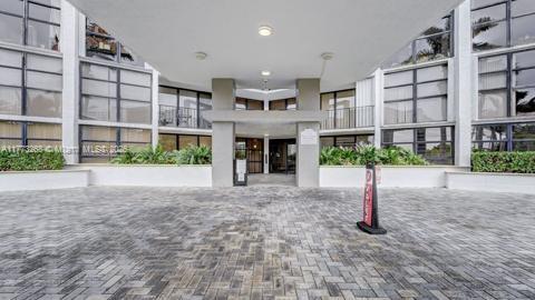 200 Leslie Dr 329 Property Photo 52