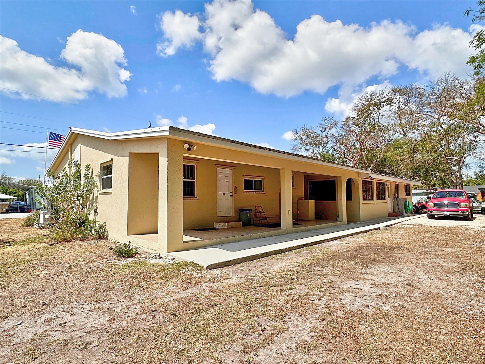 28 Bonefish Ave Property Photo 2