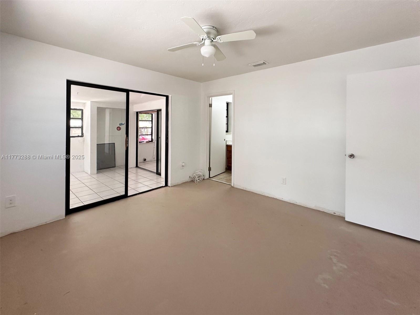 28 Bonefish Ave Property Photo 11