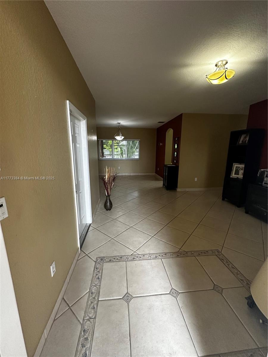 14215 Sw 294th St Property Photo 2