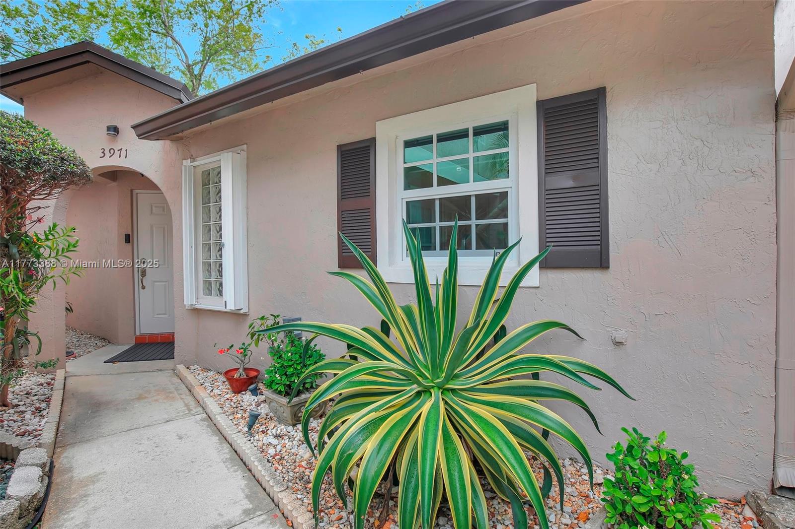 3971 Nw 122nd Ter Property Photo