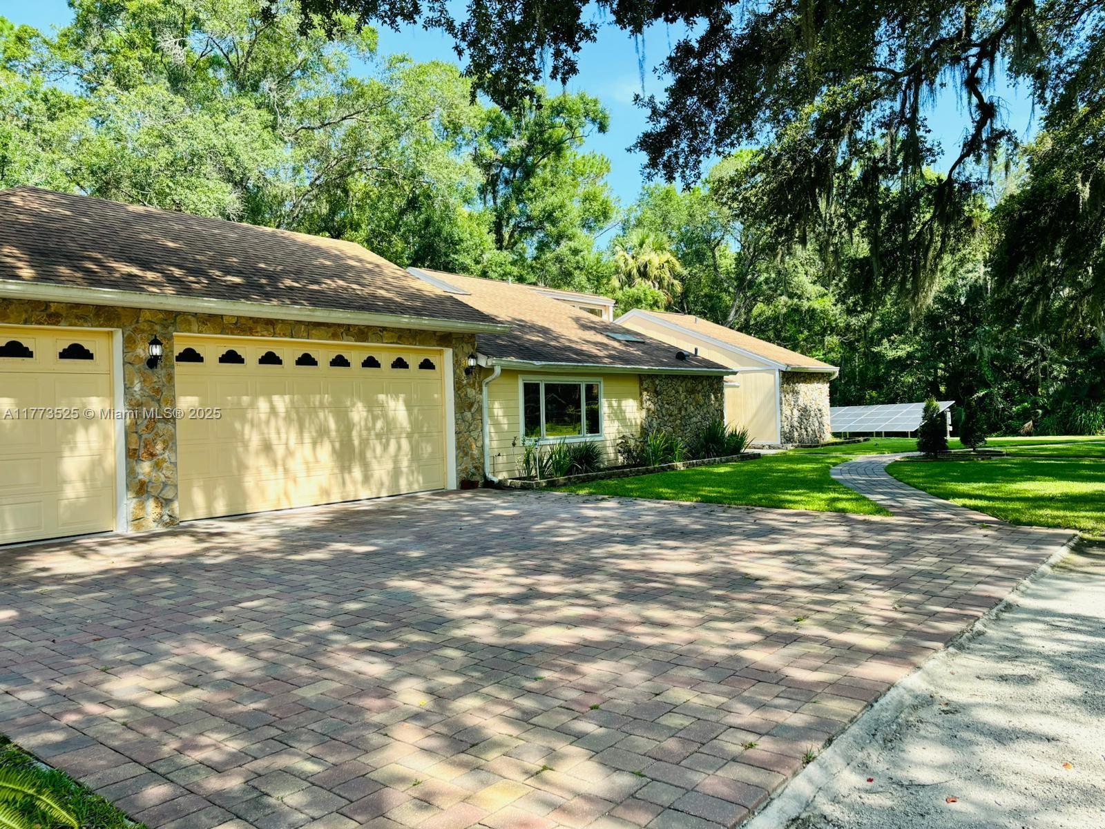 1950 S Tanner Road Property Photo