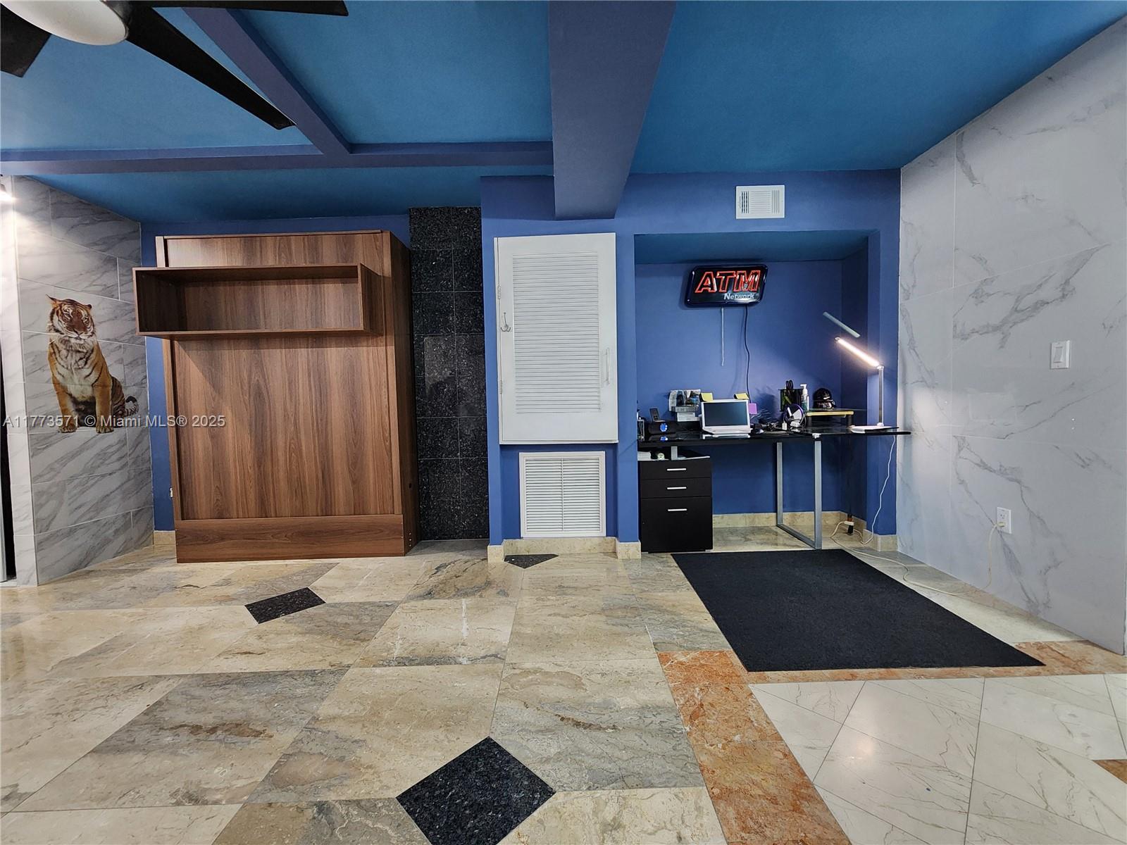 12500 Ne 15th Ave 112 Property Photo 17