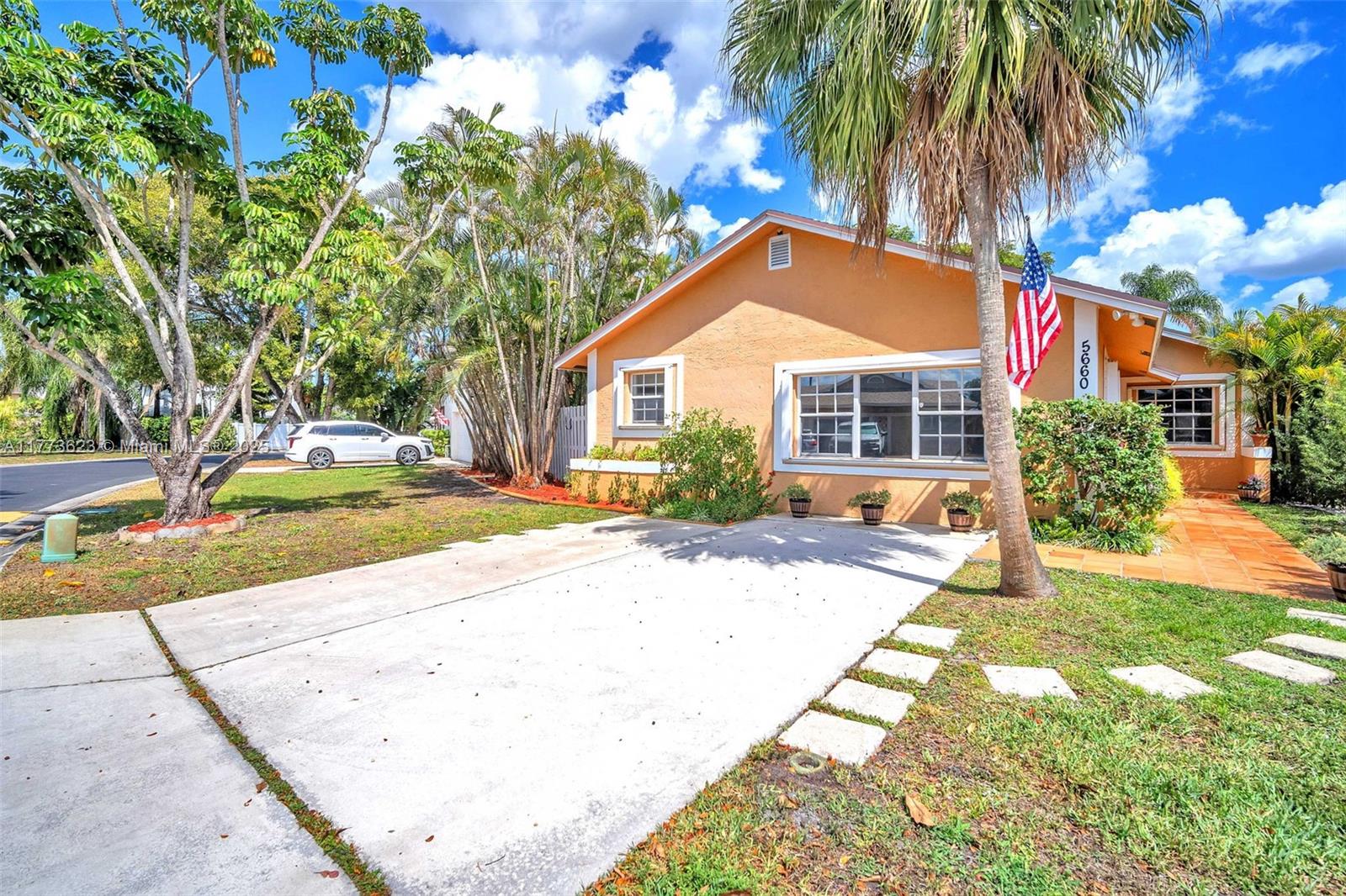 5660 Sw 99th Ln Property Photo