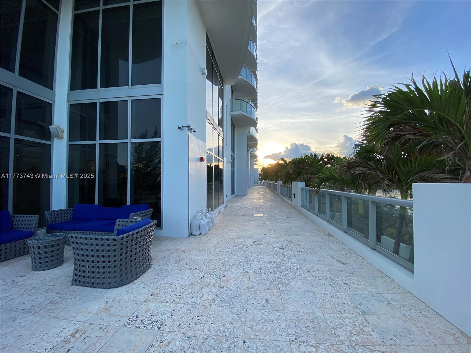 18683 Collins Ave 2103 Property Photo 29