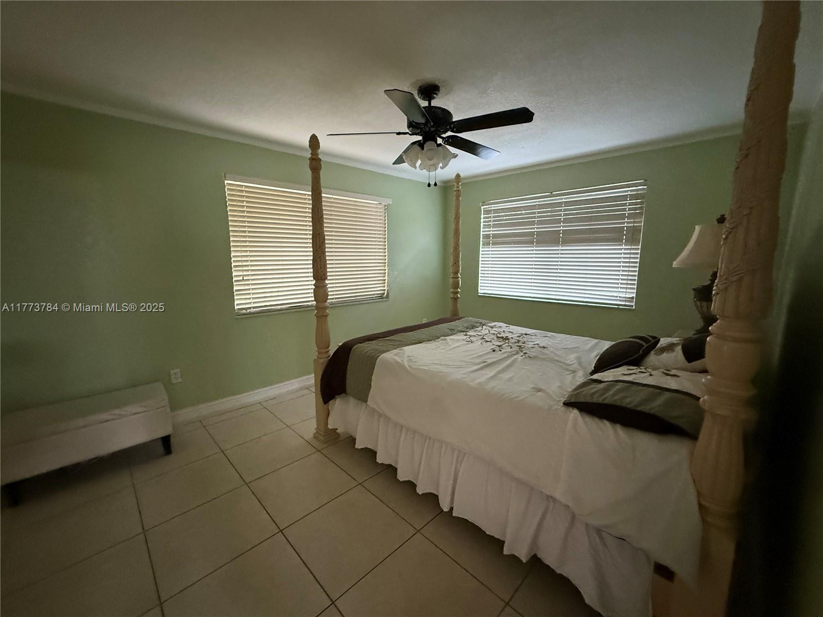 1911 Nw 10th Ter 0 Property Photo 18