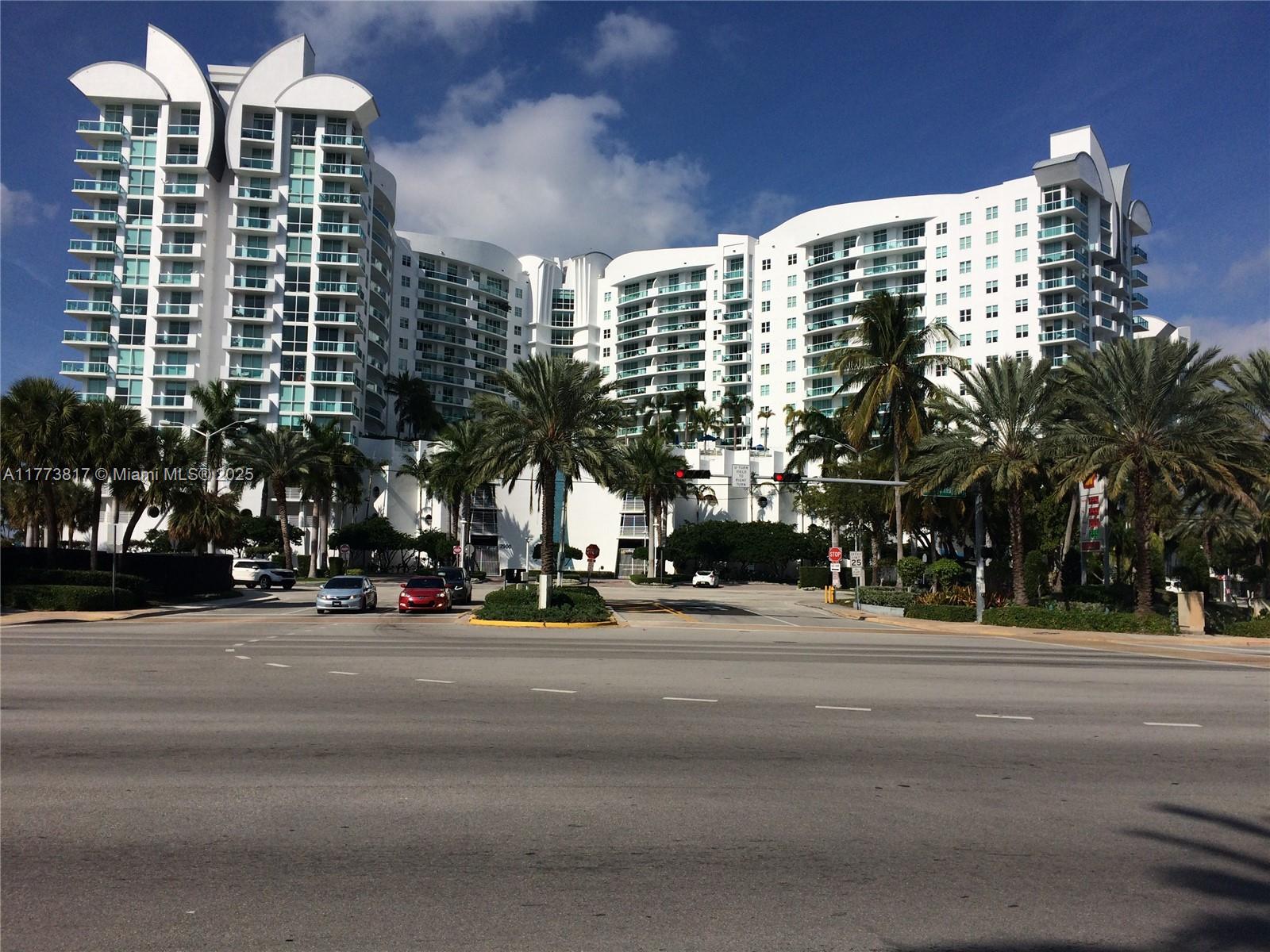 7914 Harbor Island Dr 203 Property Photo