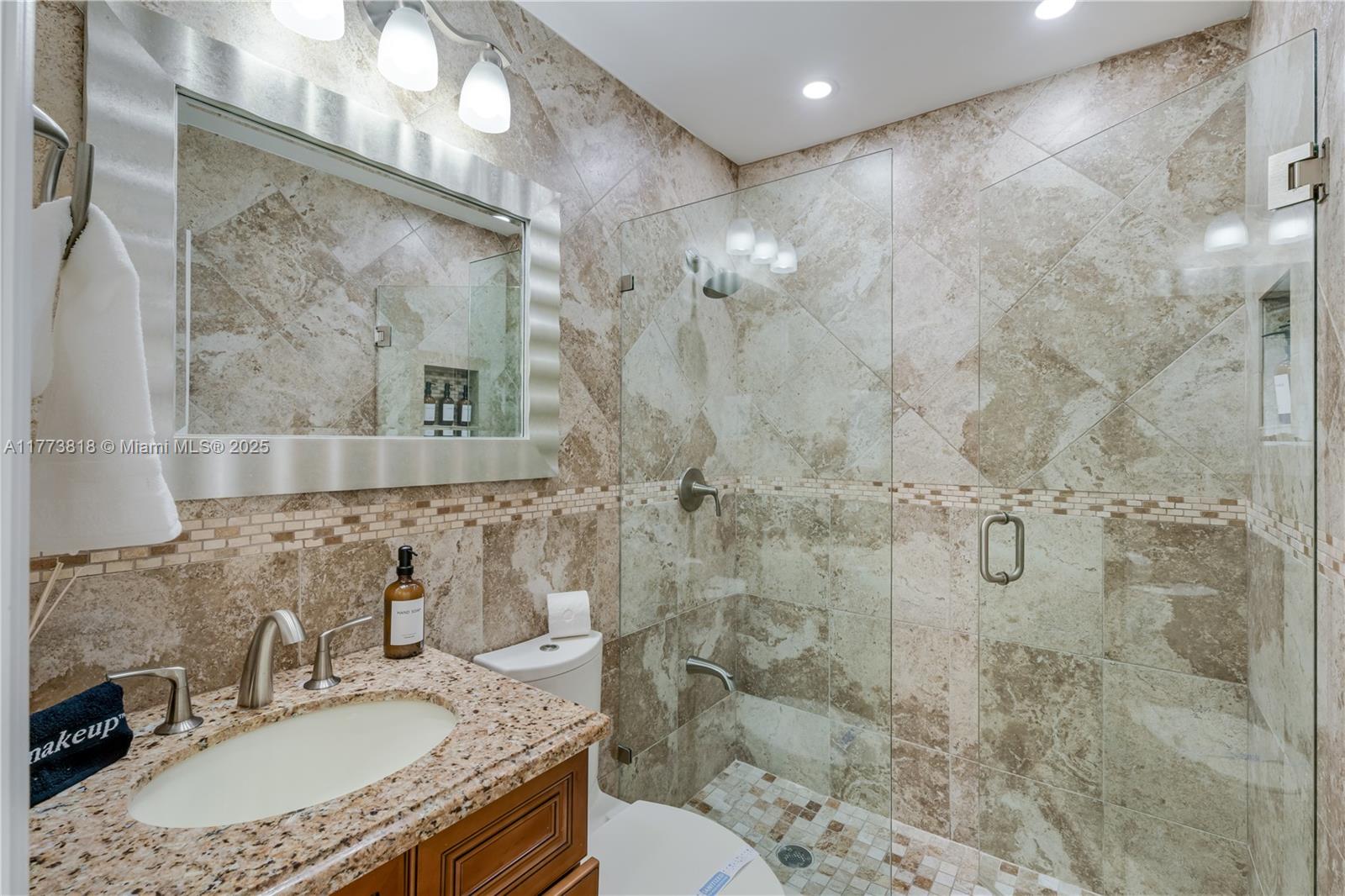 14517 Sw 98th Ter Property Photo 27