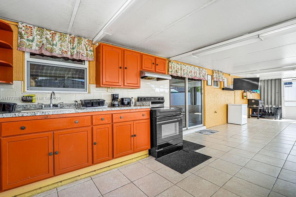 13256 Sw 276th Ln Property Photo 61