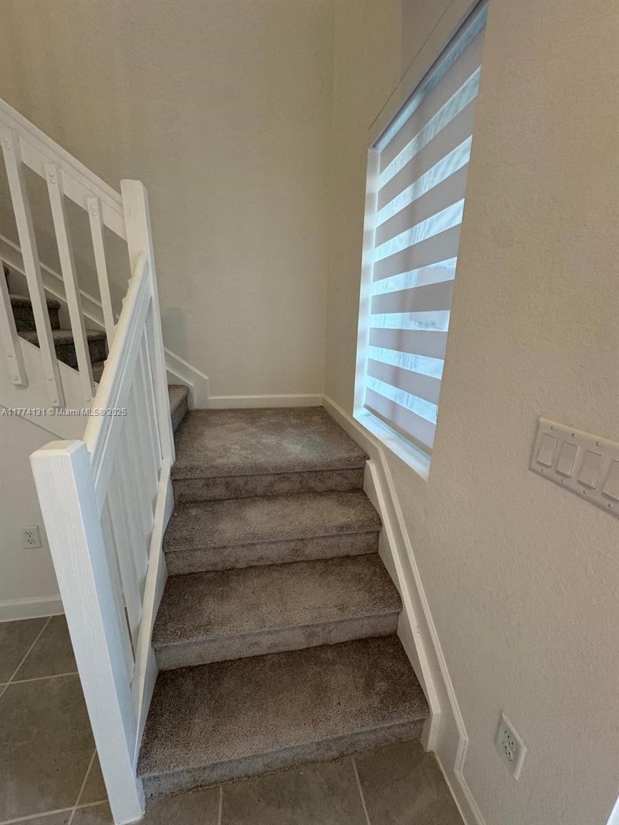 635 Se 13th St Cir . Property Photo 19