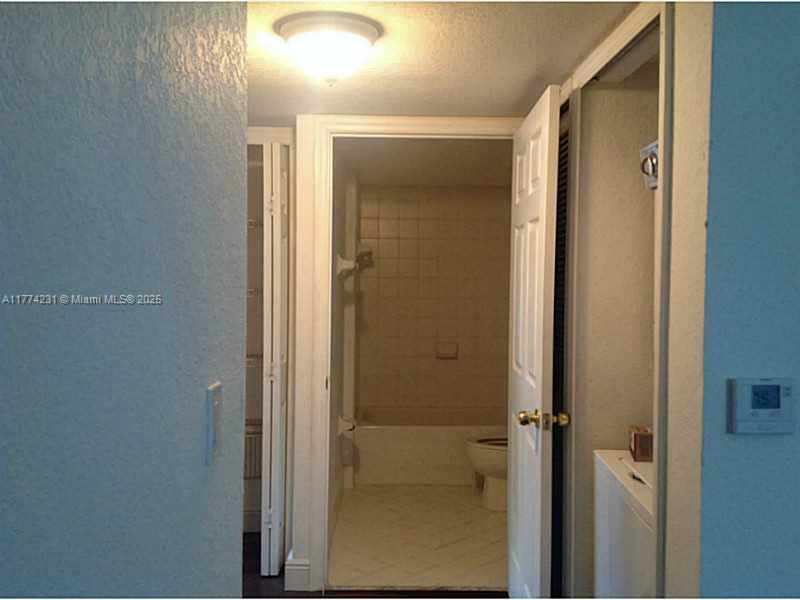 2931 Se 13th Rd 106-38 Property Photo 10