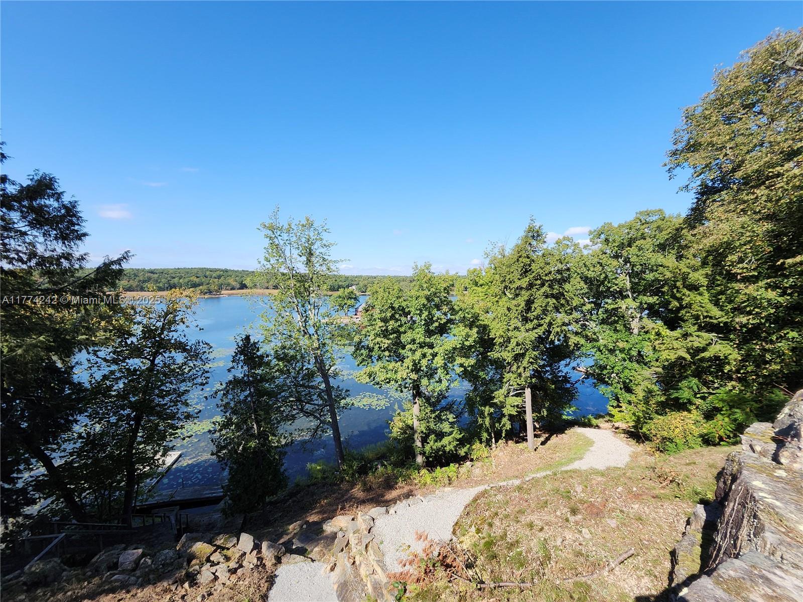 18443 Otter Point Road Property Photo 9