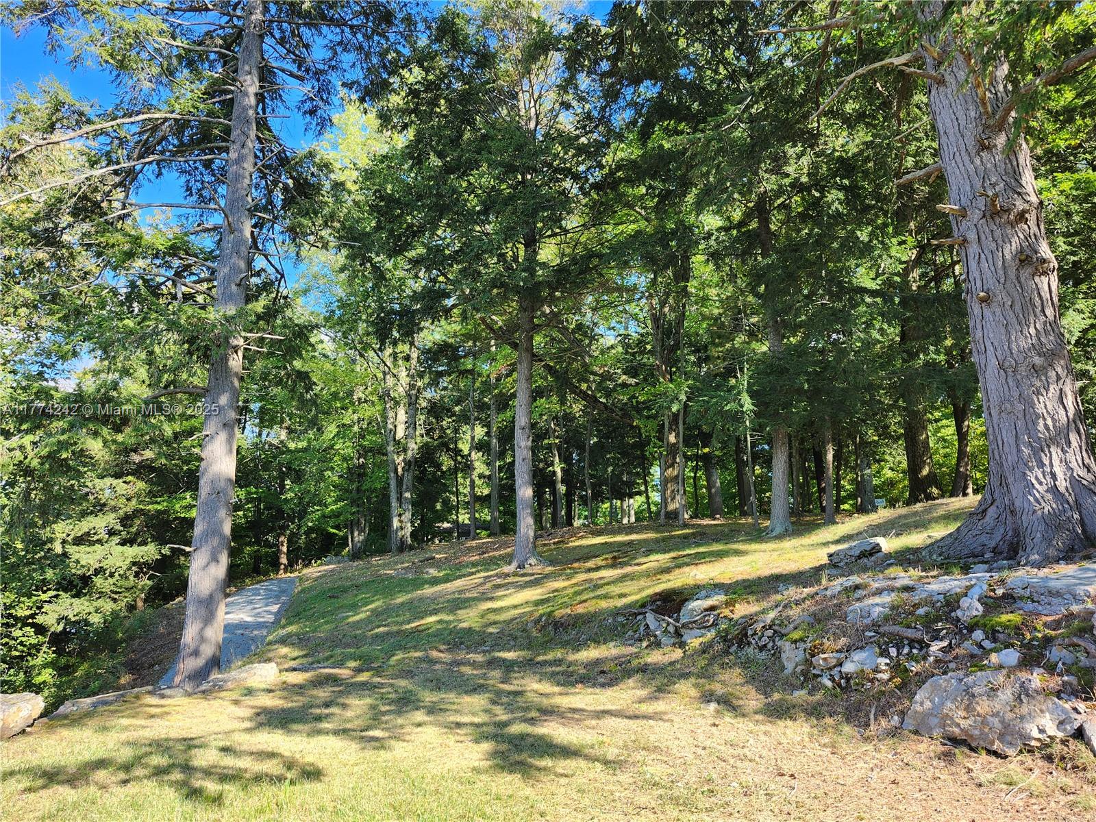 18443 Otter Point Road Property Photo 20