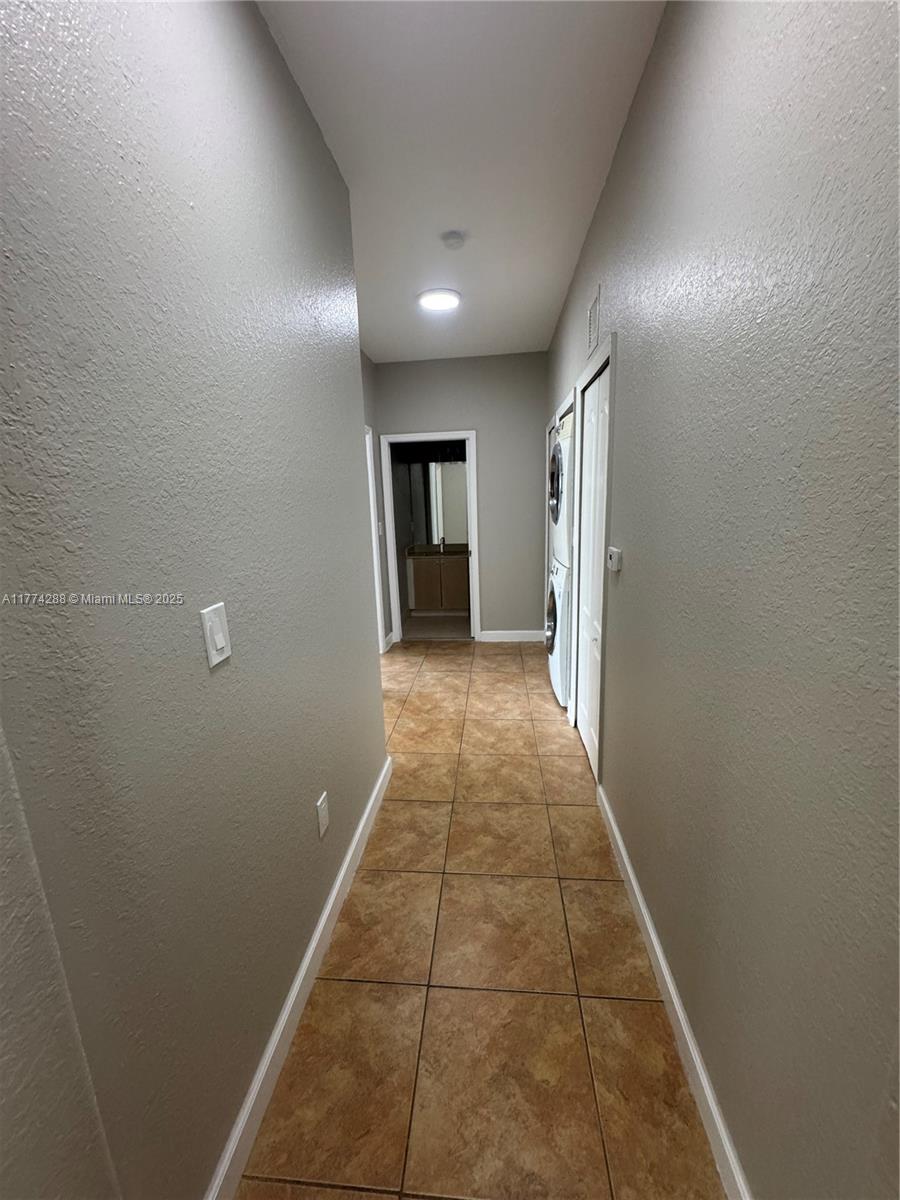 1661 Se 29th Ct 108 Property Photo 21