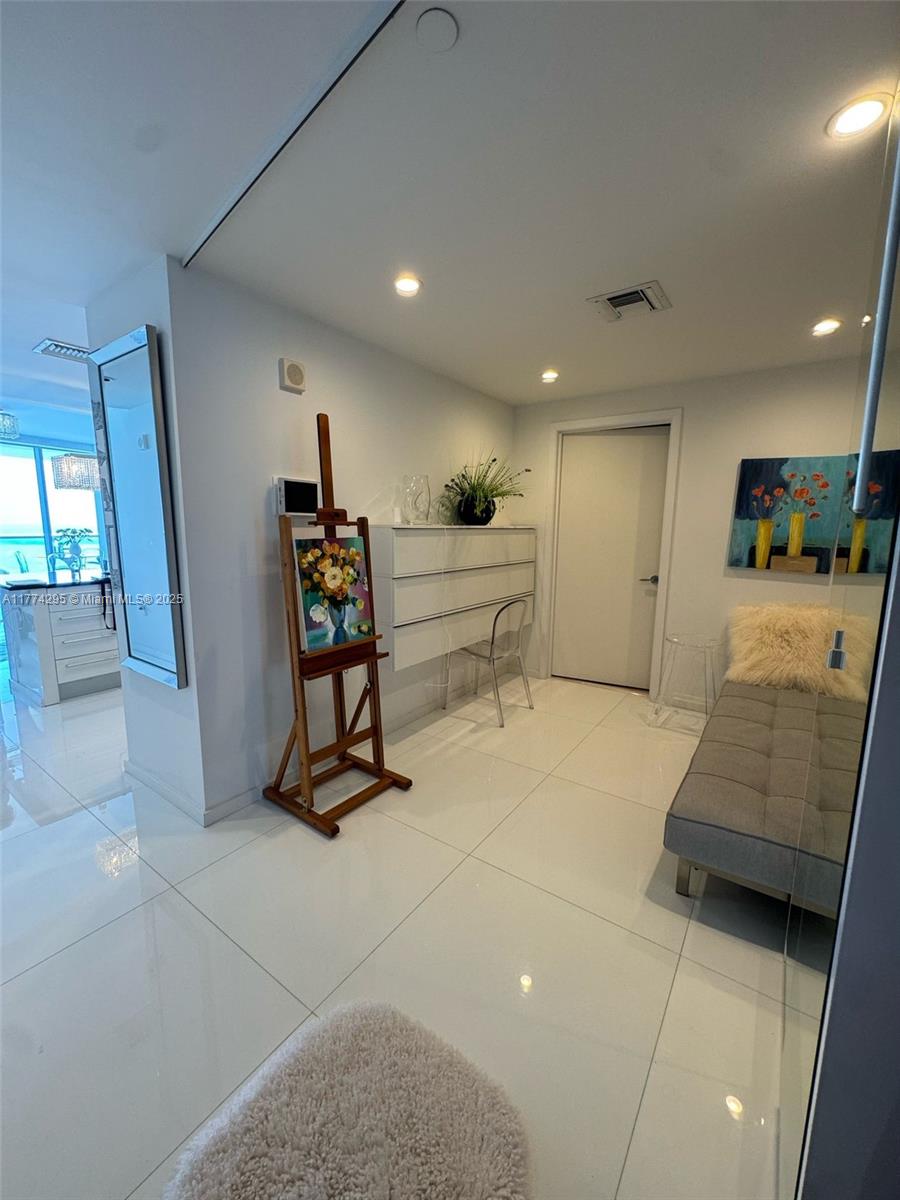 17121 Collins Ave 1802 Property Photo 8