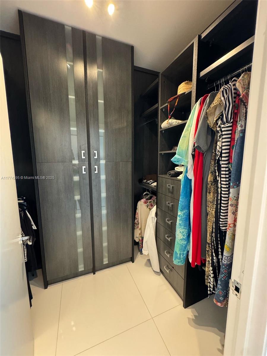 17121 Collins Ave 1802 Property Photo 16