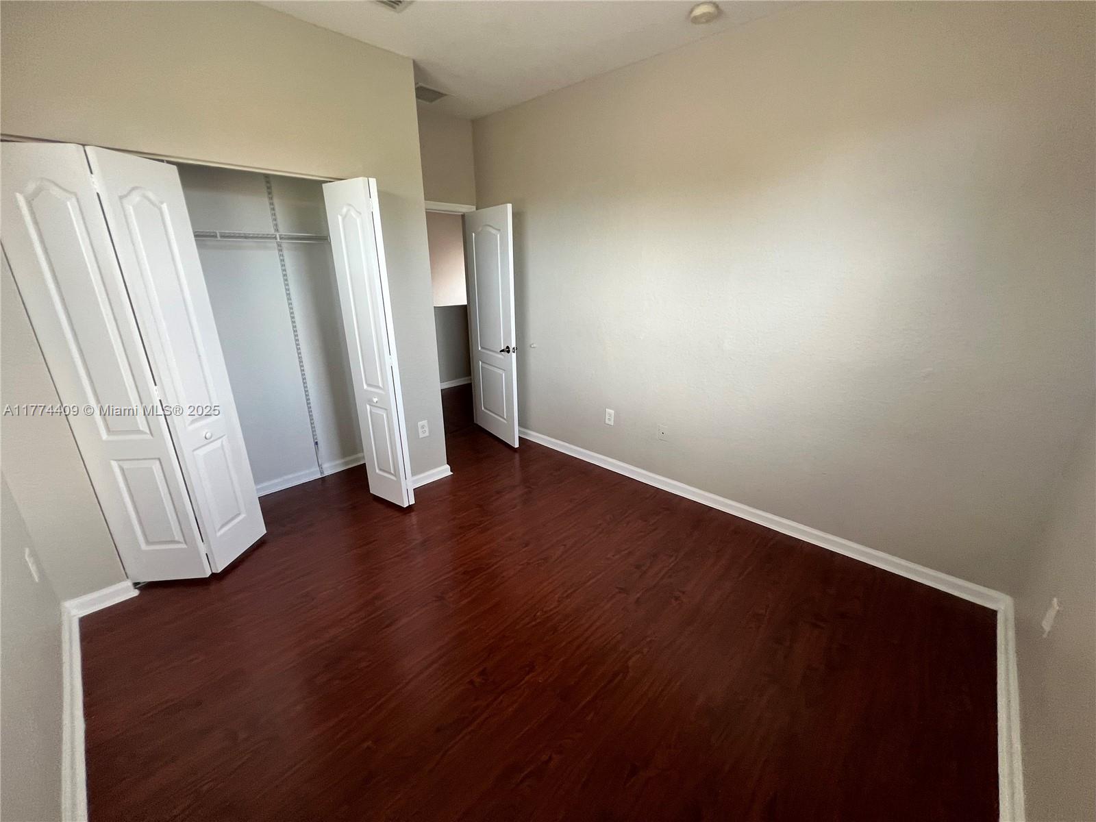 3982 Ne 12th Dr Property Photo 10